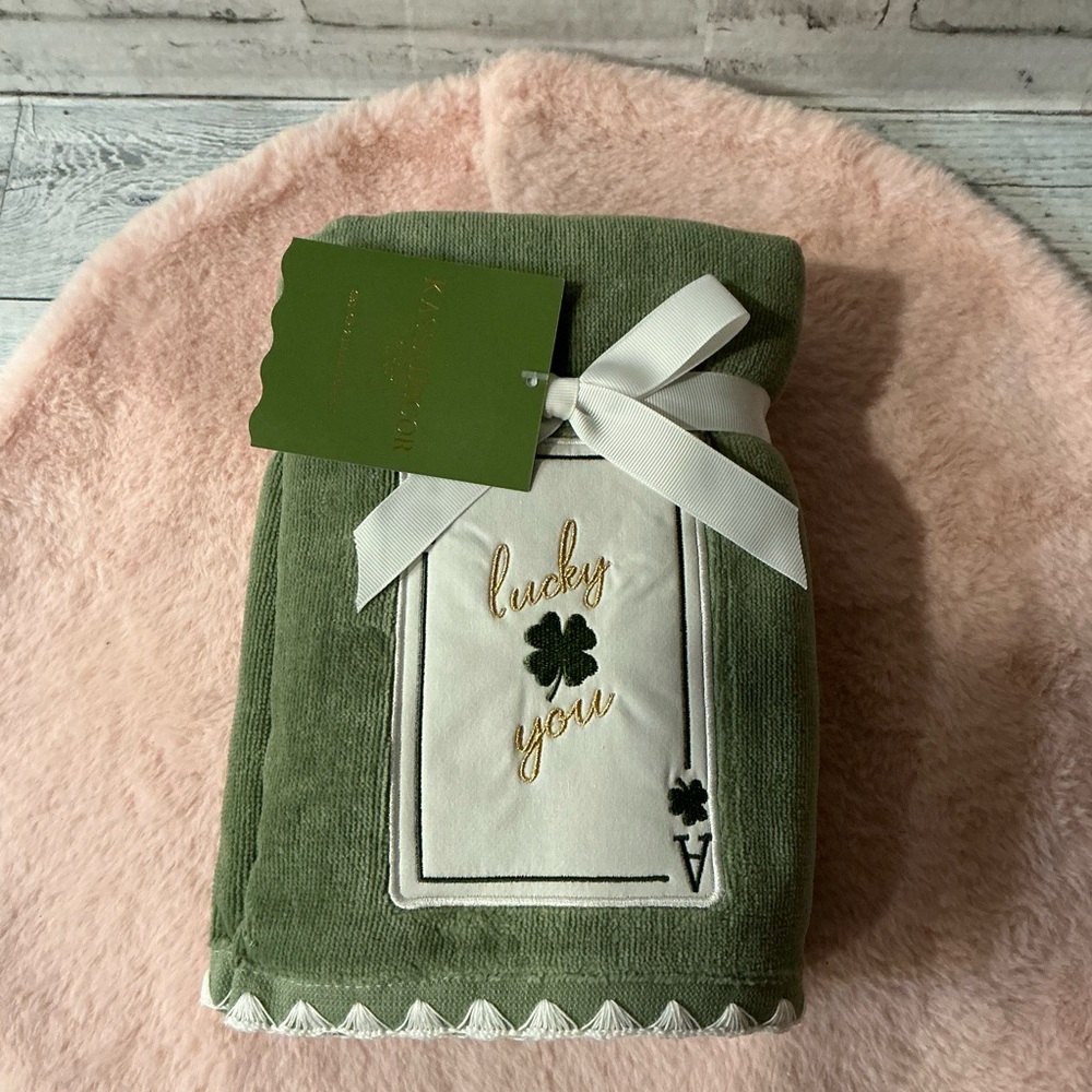 KASSATEX 2pk Lucky Clubs Hand Towels